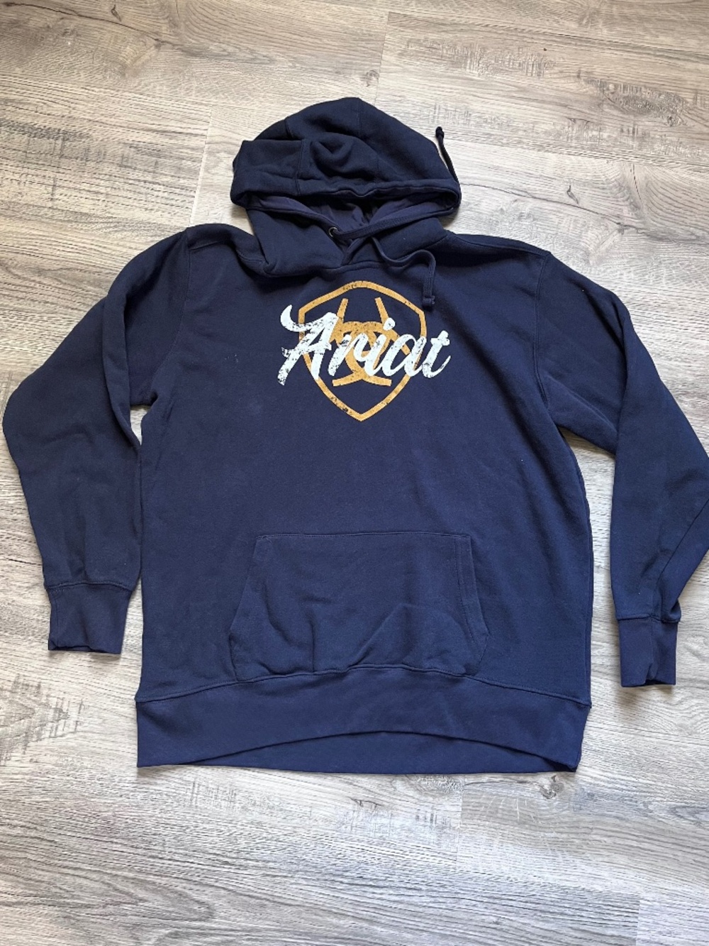 Ariat Women’s real Shield Logo Navy Blue Pullover Hoodie Sweatshirt large